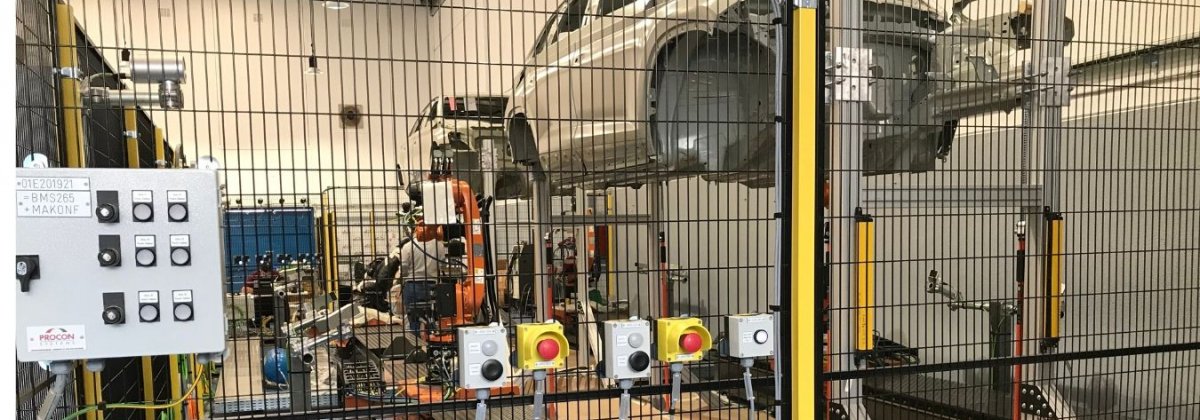 Nueva línea robotizada para limpieza de PVC para Skoda