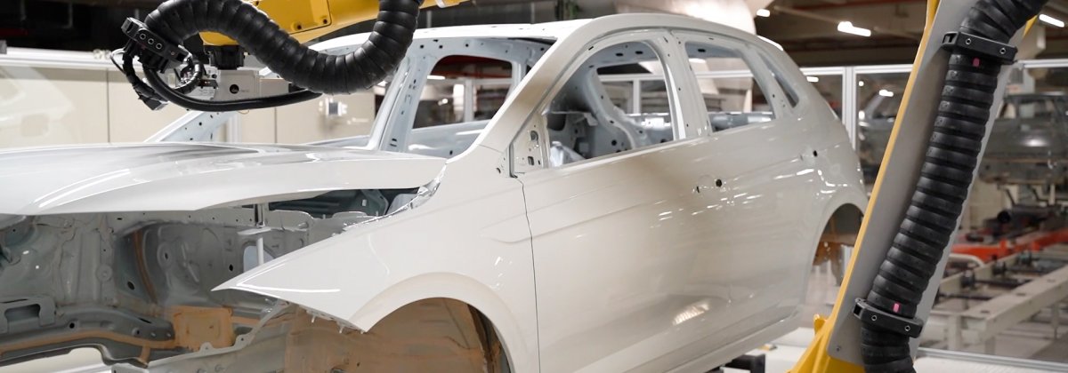 Instalación de una celda robotizada para la medición de espesores de pintura en la Factoria de VW- Navarra